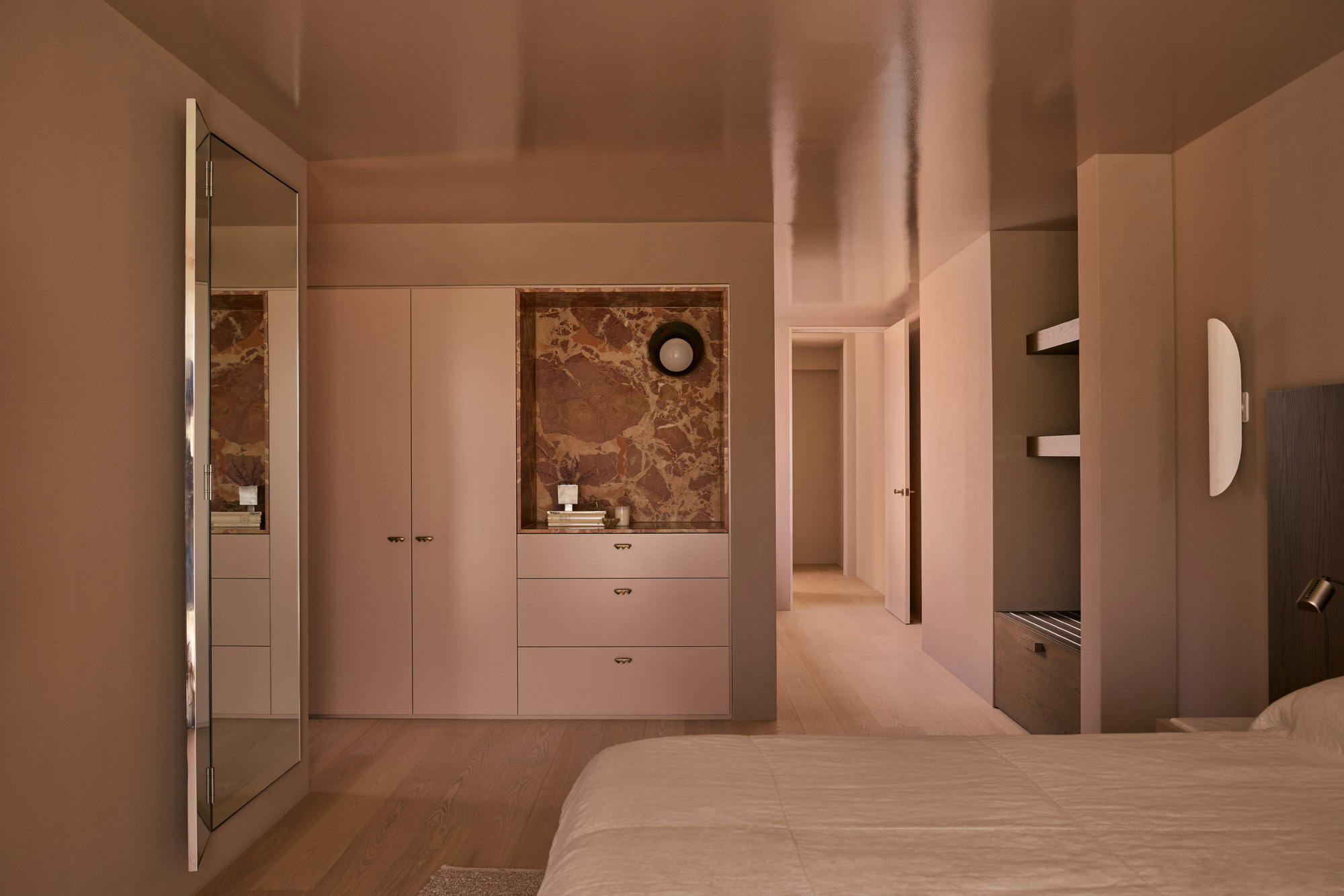 Little Cove bedroom by Georgina Jeffries, photography by Lillie Thompson