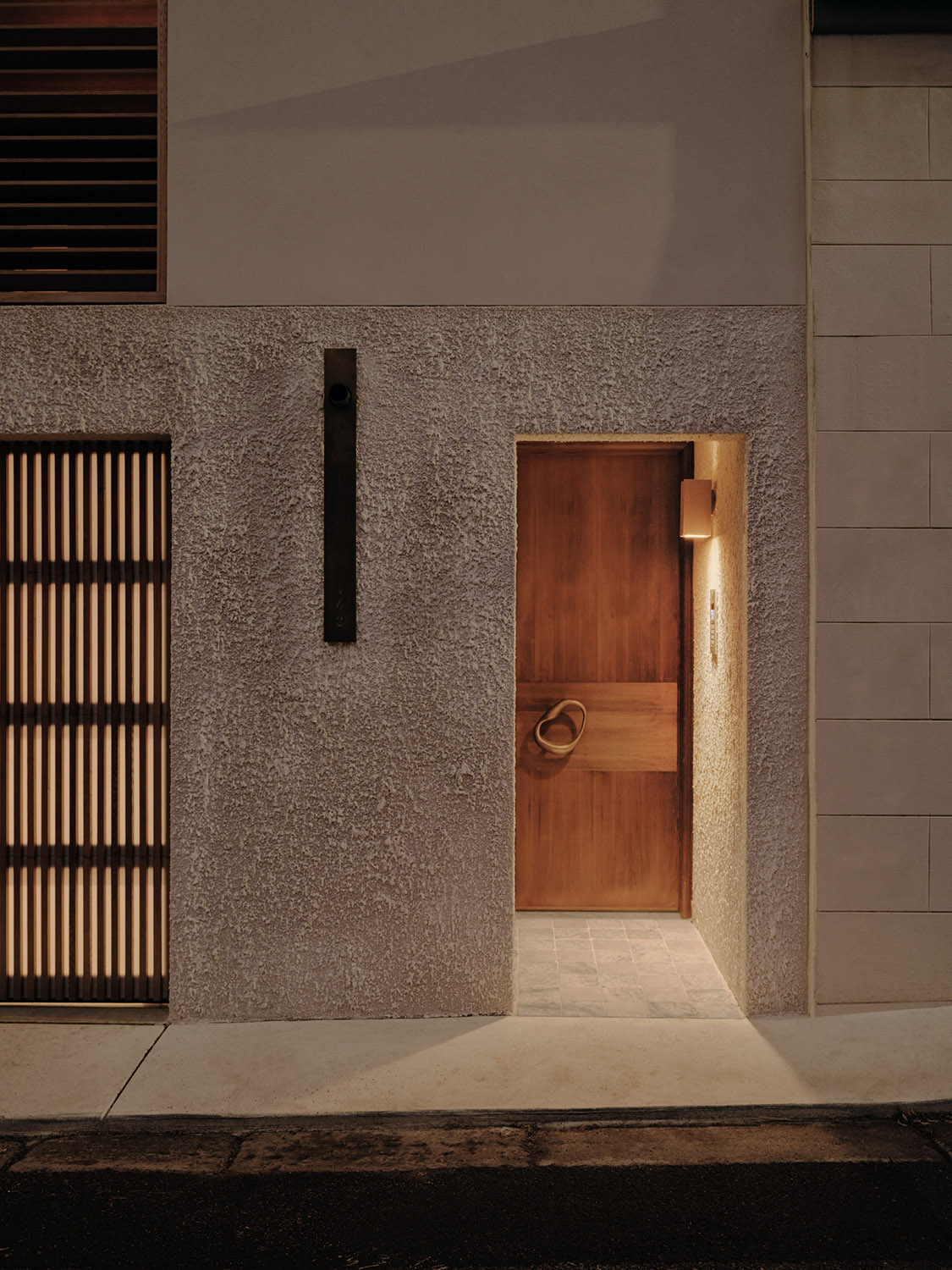 The Amoeba handle by Philip Watts Design in Daddy Cool by Pattern Studio, photography by Tom Ross.
